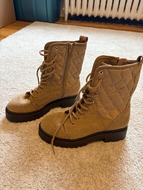 Women’s boots